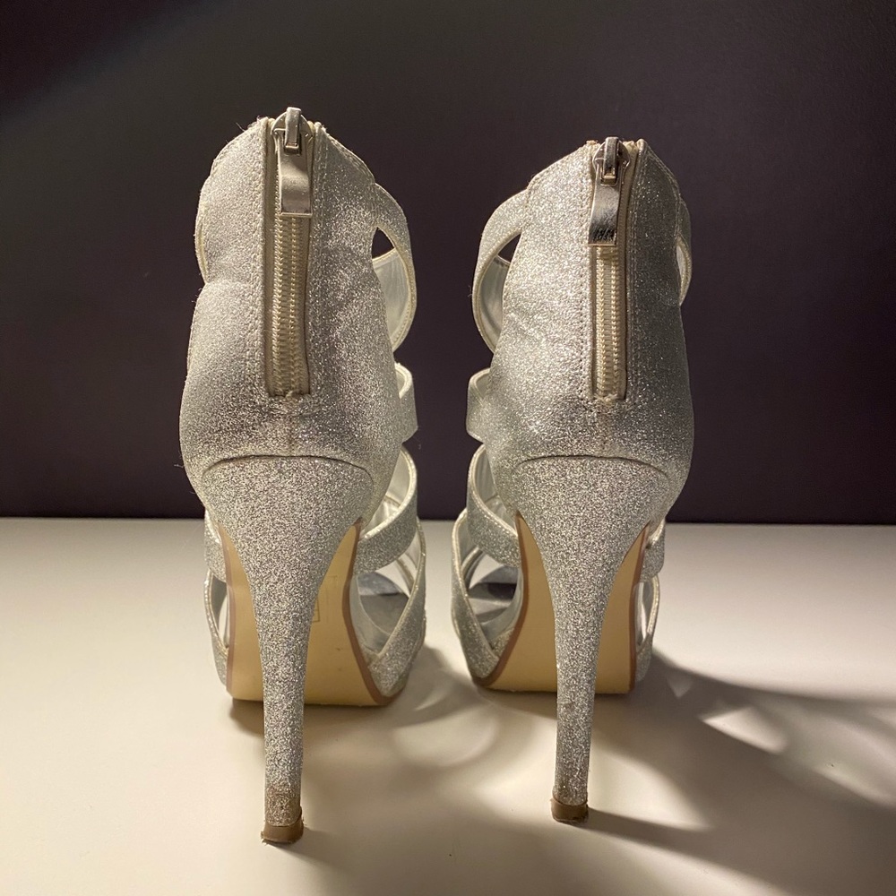 Talons hauts - Picture 5 of 5